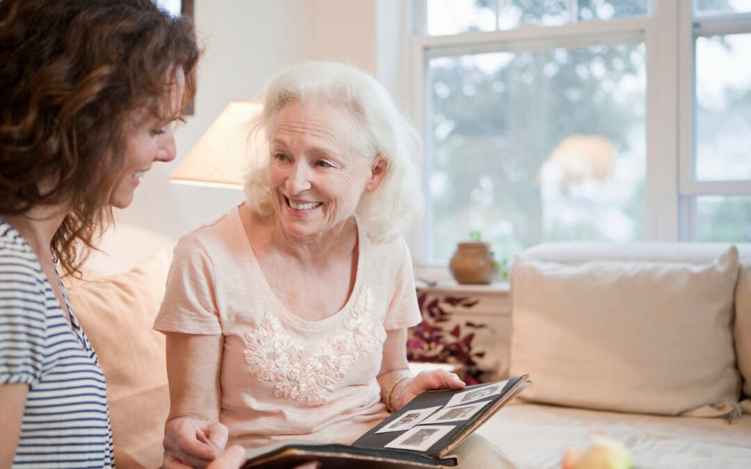 Finding the Right Memory Care: Rosewood’s Guide for Families Seeking Help